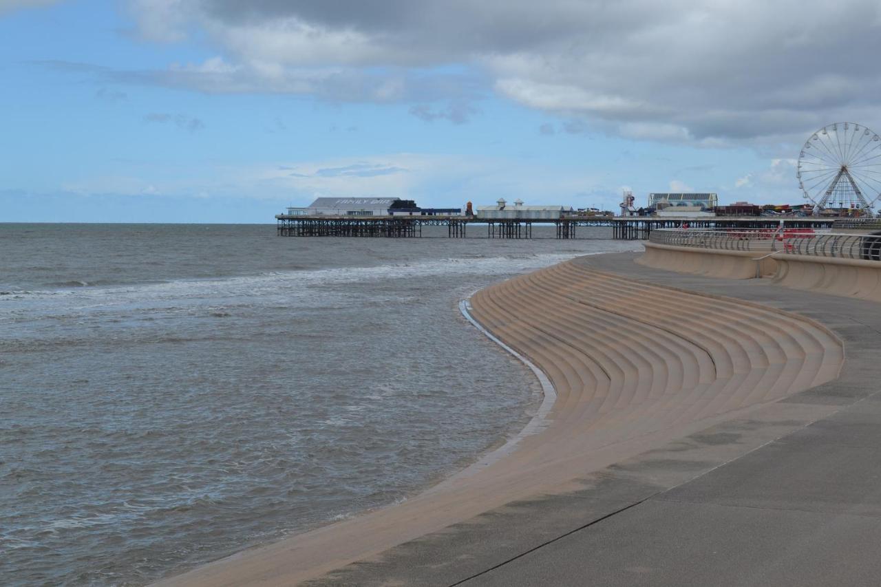 Empire Blackpool Apartments - Dickson Road Rom bilde